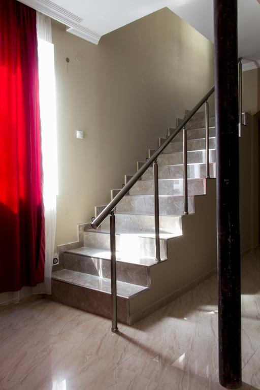 Guesthouse Ori Beli In メスティア エクステリア 写真