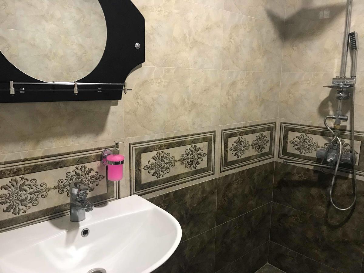 Guesthouse Ori Beli In メスティア エクステリア 写真